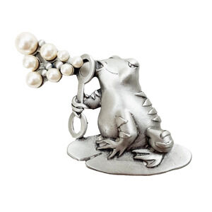 Rare JJ JONETTE Silver Tone Faux Pearls FROG BLOWING BUBBLES Brooch Vintage